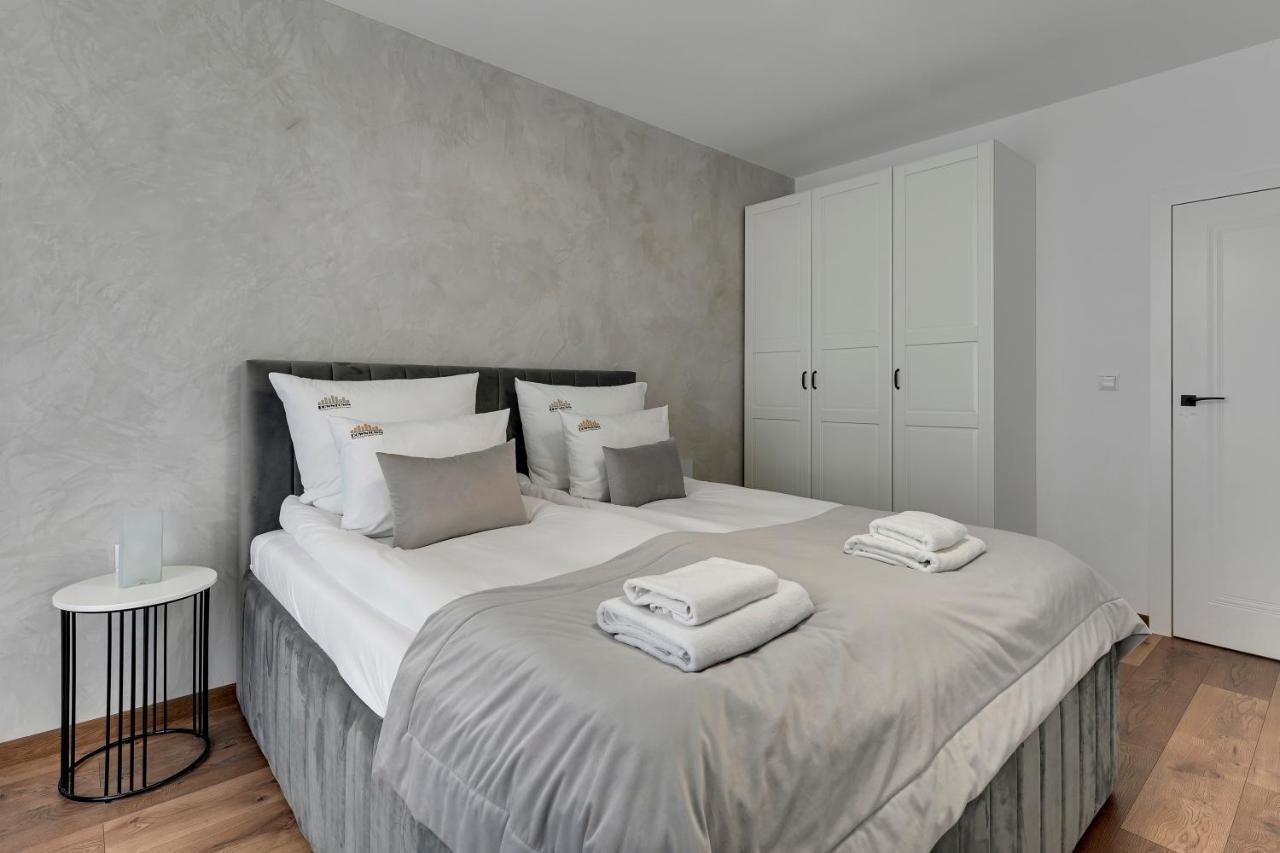 Bastion Walowa City Center & Parking By Downtown Apartments غدانسك المظهر الخارجي الصورة